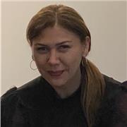 Stranieri che vivono in Italia e vogliono imparare la ingua e la cultura italiana